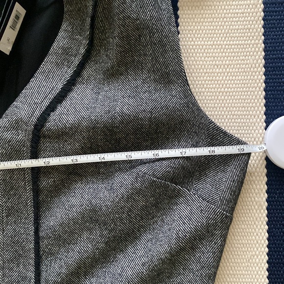 NWT Banana Republic Tweed sleeveless Dress - Picture 6 of 7